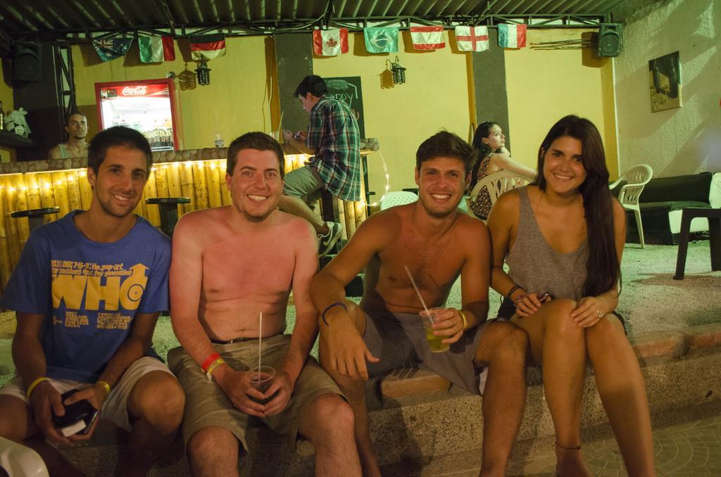 Hostel Nirvana Taganga Exterior foto